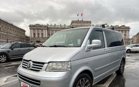 Volkswagen Multivan T5, 2004 год, 1 300 000 рублей, 3 фотография