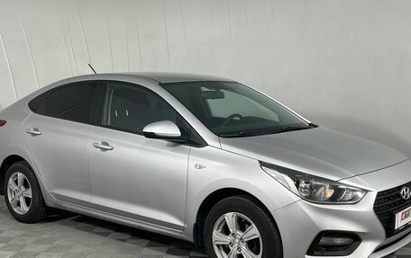 Hyundai Solaris II рестайлинг, 2018 год, 1 380 000 рублей, 3 фотография