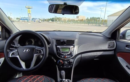 Hyundai Solaris II рестайлинг, 2011 год, 880 000 рублей, 6 фотография