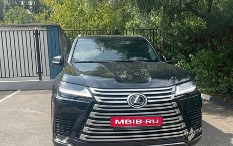 Lexus LX, 2022 год, 18 000 000 рублей, 3 фотография