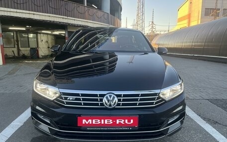 Volkswagen Passat B8 рестайлинг, 2018 год, 2 950 000 рублей, 17 фотография