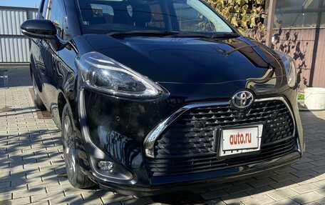 Toyota Sienta II, 2018 год, 1 788 000 рублей, 4 фотография