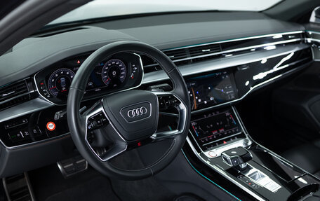 Audi S8, 2020 год, 13 490 000 рублей, 9 фотография