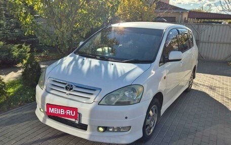 Toyota Ipsum II, 2003 год, 1 150 000 рублей, 3 фотография