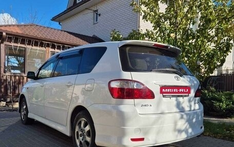 Toyota Ipsum II, 2003 год, 1 150 000 рублей, 5 фотография