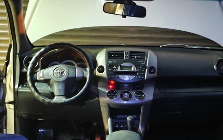 Toyota RAV4, 2007 год, 1 300 000 рублей, 14 фотография