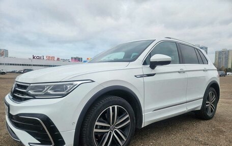 Volkswagen Tiguan II, 2021 год, 4 800 000 рублей, 14 фотография