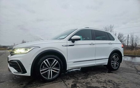 Volkswagen Tiguan II, 2021 год, 4 800 000 рублей, 25 фотография