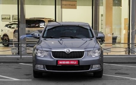 Skoda Superb III рестайлинг, 2012 год, 1 299 000 рублей, 3 фотография