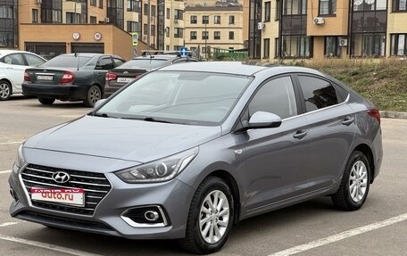 Hyundai Solaris II рестайлинг, 2017 год, 1 530 000 рублей, 1 фотография