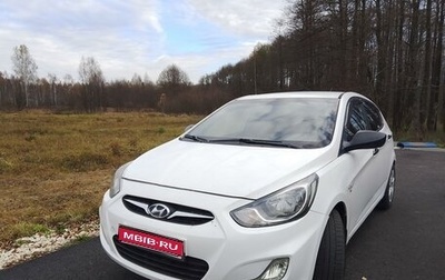 Hyundai Solaris II рестайлинг, 2013 год, 695 000 рублей, 1 фотография