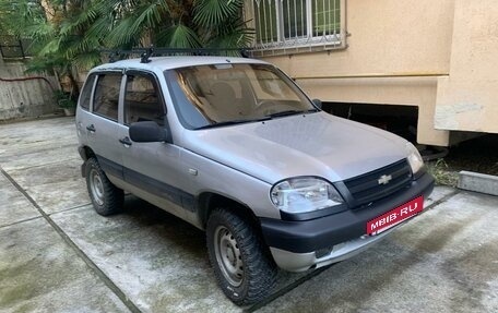 Chevrolet Niva I рестайлинг, 2006 год, 520 000 рублей, 3 фотография