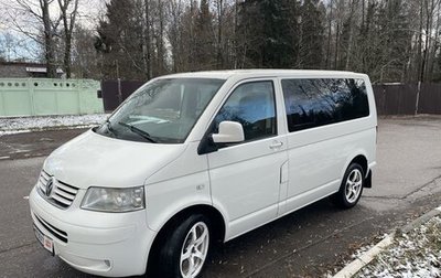 Volkswagen Caravelle T5, 2007 год, 1 350 000 рублей, 1 фотография