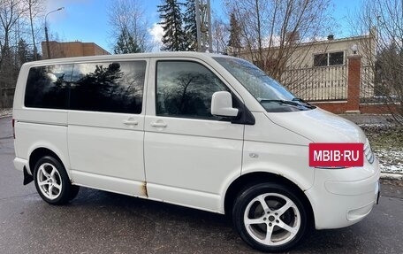 Volkswagen Caravelle T5, 2007 год, 1 350 000 рублей, 3 фотография