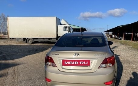 Hyundai Solaris II рестайлинг, 2011 год, 920 000 рублей, 6 фотография