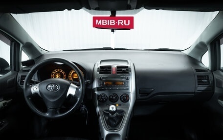 Toyota Auris II, 2008 год, 840 000 рублей, 11 фотография