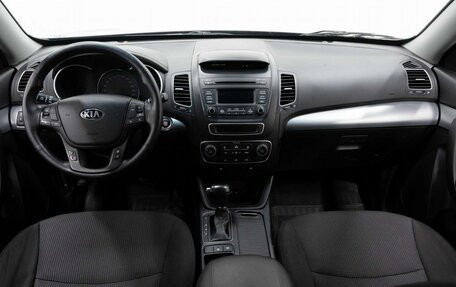 KIA Sorento II рестайлинг, 2014 год, 1 875 000 рублей, 15 фотография