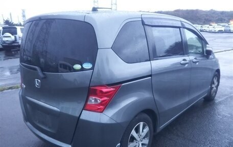 Honda Freed I, 2010 год, 720 000 рублей, 5 фотография