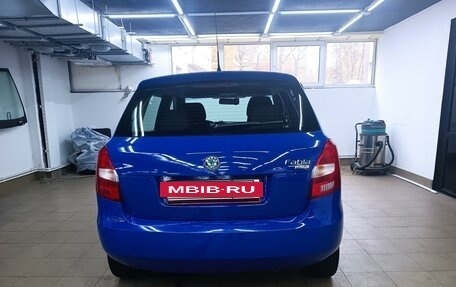 Skoda Fabia II, 2009 год, 410 000 рублей, 2 фотография