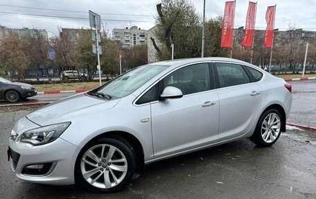 Opel Astra J, 2013 год, 1 190 000 рублей, 2 фотография