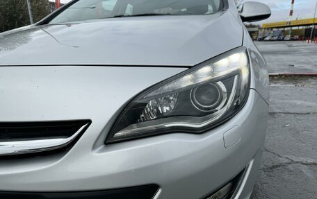 Opel Astra J, 2013 год, 1 190 000 рублей, 10 фотография