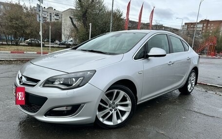 Opel Astra J, 2013 год, 1 190 000 рублей, 8 фотография