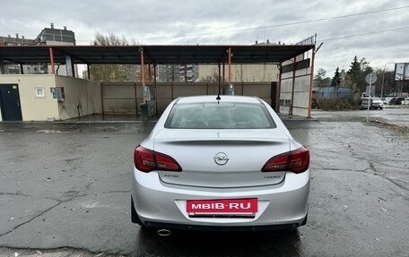 Opel Astra J, 2013 год, 1 190 000 рублей, 5 фотография