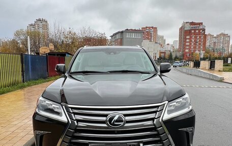 Lexus LX III, 2017 год, 9 300 000 рублей, 2 фотография