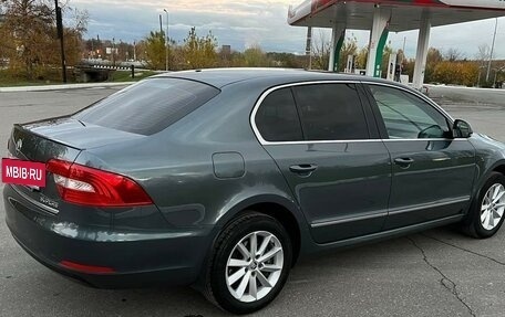 Skoda Superb III рестайлинг, 2014 год, 1 390 000 рублей, 4 фотография