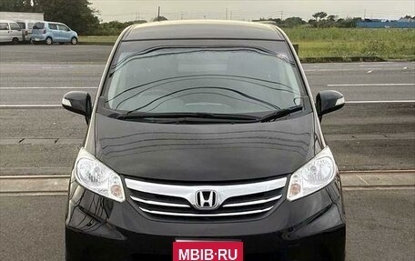 Honda Freed I, 2012 год, 598 012 рублей, 2 фотография