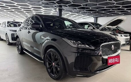 Jaguar E-Pace, 2018 год, 3 450 000 рублей, 1 фотография