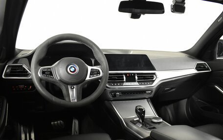 BMW 3 серия, 2019 год, 3 610 500 рублей, 22 фотография