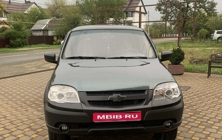 Chevrolet Niva I рестайлинг, 2013 год, 730 000 рублей, 1 фотография