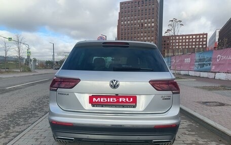 Volkswagen Tiguan II, 2017 год, 3 950 000 рублей, 4 фотография