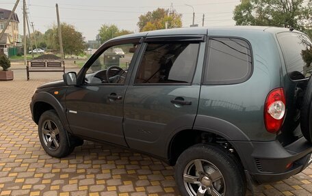 Chevrolet Niva I рестайлинг, 2013 год, 730 000 рублей, 3 фотография