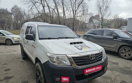 Toyota Hilux VII, 2014 год, 2 390 000 рублей, 1 фотография