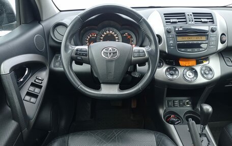 Toyota RAV4, 2011 год, 1 789 000 рублей, 12 фотография