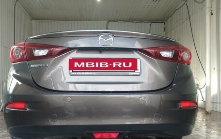 Mazda 3, 2017 год, 1 850 000 рублей, 11 фотография