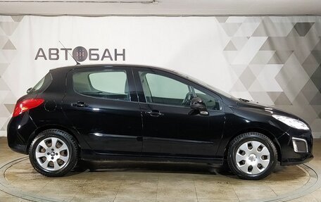 Peugeot 308 II, 2011 год, 599 000 рублей, 6 фотография