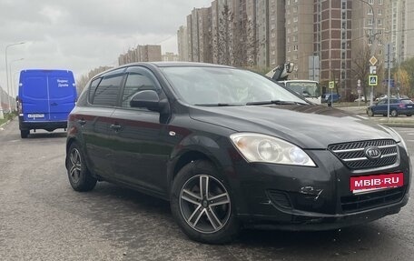 KIA cee'd I рестайлинг, 2009 год, 600 000 рублей, 1 фотография