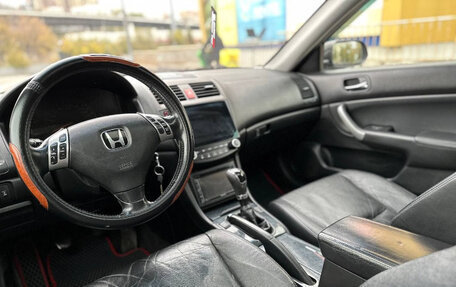 Honda Accord VII рестайлинг, 2005 год, 740 000 рублей, 4 фотография