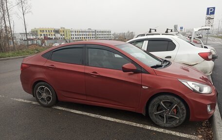 Hyundai Solaris II рестайлинг, 2011 год, 690 000 рублей, 2 фотография