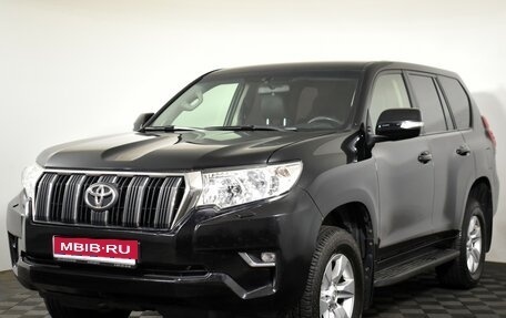 Toyota Land Cruiser Prado 150 рестайлинг 2, 2018 год, 3 910 500 рублей, 1 фотография