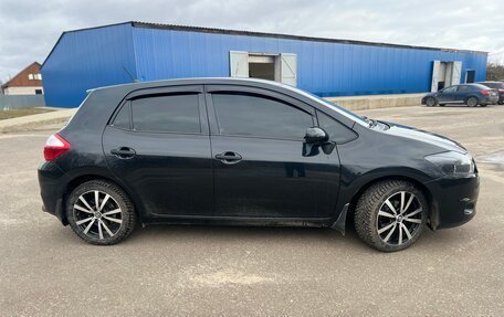 Toyota Auris II, 2011 год, 1 250 000 рублей, 2 фотография