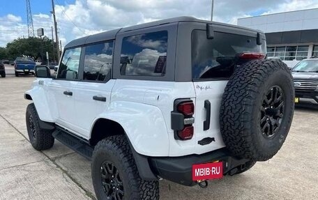 Ford Bronco, 2023 год, 11 128 000 рублей, 6 фотография