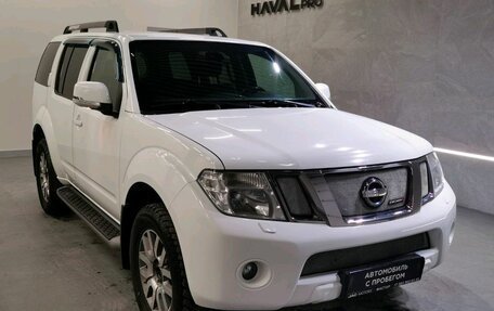 Nissan Pathfinder, 2012 год, 1 599 000 рублей, 3 фотография