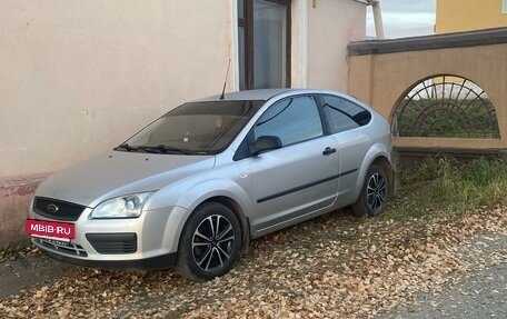 Ford Focus II рестайлинг, 2005 год, 360 000 рублей, 2 фотография