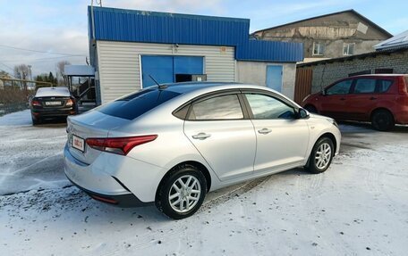 Hyundai Solaris II рестайлинг, 2021 год, 1 620 000 рублей, 5 фотография