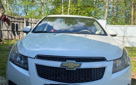 Chevrolet Cruze II, 2012 год, 750 000 рублей, 9 фотография