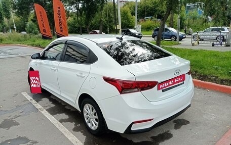 Hyundai Solaris II рестайлинг, 2017 год, 1 200 000 рублей, 6 фотография